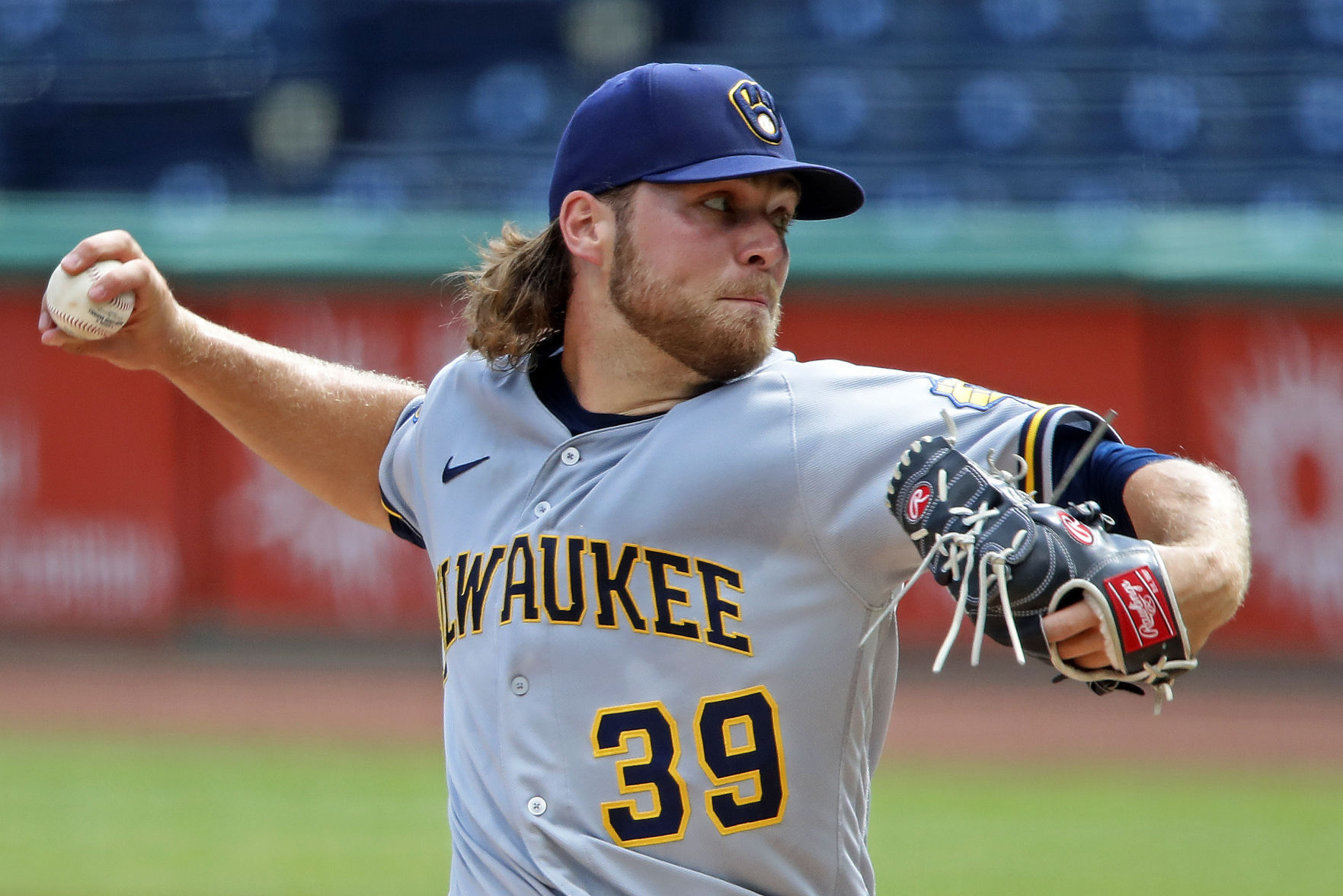 Brewers starting pitcher Corbin Burnes